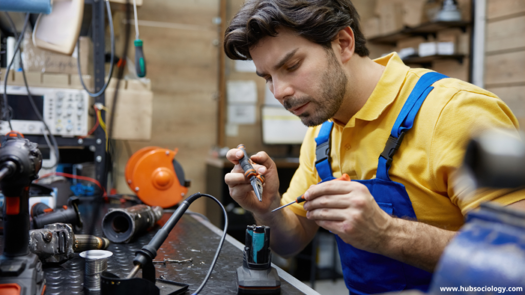 Capitalism and Class Conflict in American Society: A Sociological Perspective