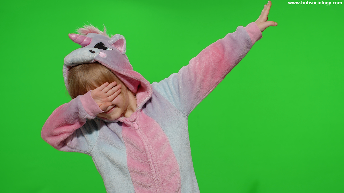 Media and Popular Culture in American Society: A Sociological Perspective